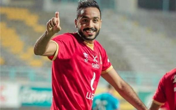 قبل قرعة ربع نهائي دوري الأبطال .. كهربا يشعل حماس جماهير الأهلي |صورة