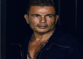 مفاجأة..عمرو دياب يطرح أغاني سينجل للجمهور قريباً