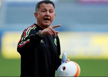 أسوريو : نستحق الفوزعلى سيراميكا .. وأداء الزمالك تحسن