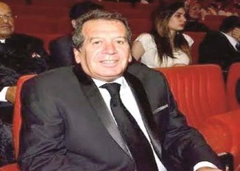 محمد مختار عن ظهور بنتي بفستان البطانة مع رانيا يوسف بالمهرجان”زعلت منها جدا”