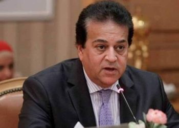 الصحة تطلق 3 قوافل طبية ضمن مبادرة “رئيس الجمهورية” لحياة كريمة