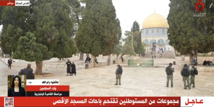 قوات الاحتلال تواصل فرض السيطرة الأمنية  في باحات الأقصى ومخيم جنين