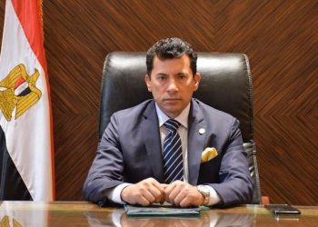 وزير الرياضة اشرف صبحي