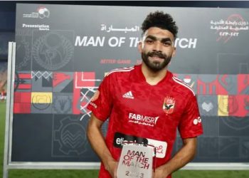 بعد تأخر تفعيل بند الشراء ..الزمالك وبيراميدز يسعان لـ خطف خالد عبد الفتاح من الاهلي