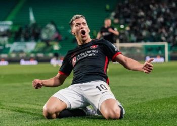 اللاعب امام عاشور