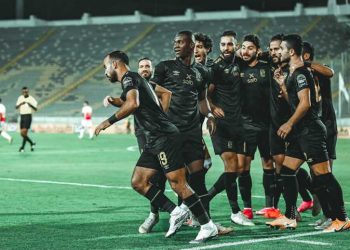 الأهلى بالزى الأسود أمام الترجى التونسي بدورى أبطال إفريقيا