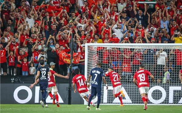 الأهلي يتوج بطلاً لـ كأس السوبر المصري للمرة الـ 13 في تاريخه |فيديو