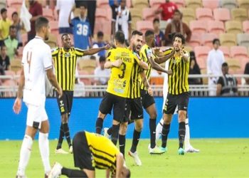 اتحاد جدة يكتسح أبها برباعية نظيفة وينفرد بصدارة الدوري السعودي