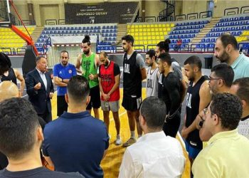 ننتظر نتائج تليق بالأهلي .. رسالة قوية من الخطيب لـ لاعبي السلة