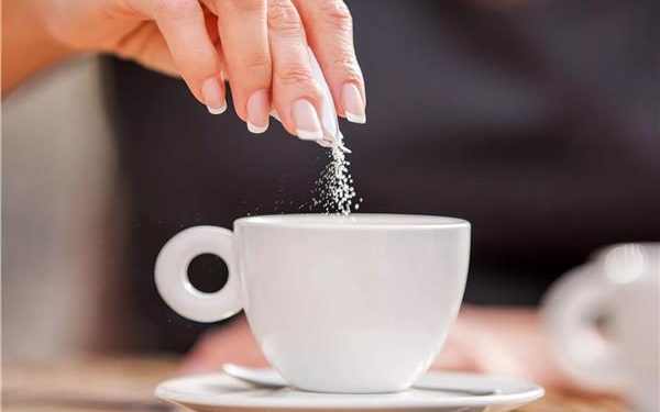 منظمة الصحة العالمية تحذر من تناول بدائل السكر في إنقاص الوزن