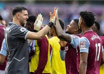 أستون فيلا يعود لـ دوري المؤتمر الأوروبي بعد غياب 13 عاما