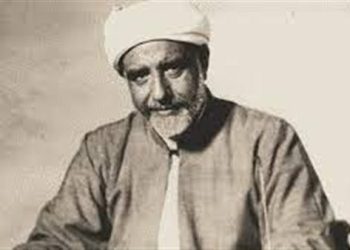 حفيدة الشيخ المراغي تناشد الرئيس السيسي بإيقاف قرار إزالة مقبرة جدها