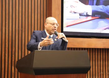 اتحاد العمال يطرح مزايدة علنية للحصول على حق انتفاع وتشغيل المباني وفروع الجامعة العمالية