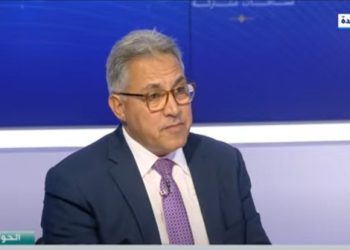 السجيني: الدستور منح أعضاء المجالس المحلية سلطة الاستجواب وسحب الثقة من المحافظ