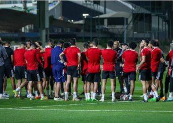 الأهلي يستأنف تدريباته الجماعية استعدادا لمواجهة الترجي التونسي بدورى الابطال