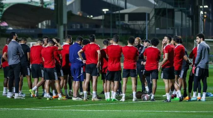 الأهلي يستأنف تدريباته الجماعية استعدادا لمواجهة الترجي التونسي بدورى الابطال