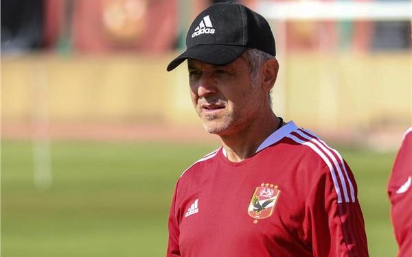 تفاصيل جلسة كولر مع لاعبي الأهلي استعدادًا لمواجهة الوداد المغربي