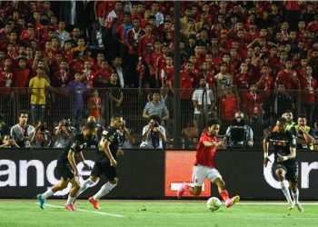 الاهلي يقسو على الوداد المغربي بثنائية والتتويج في كازابلانكا |فيديو