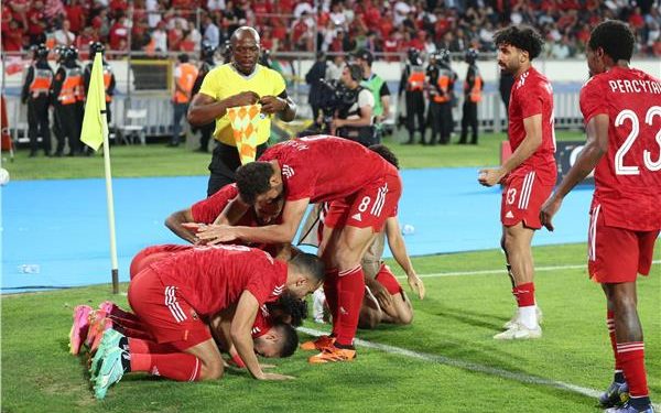 الأهلي ينتزع الأميرة السمراء الـ«11» في عقر دار الوداد المغربي