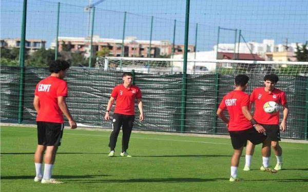 المنتخب الأولمبي يبدأ التحضير لمواجهة مالي في أمم إفريقيا