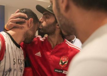 بعد عقوبة الرابطة .. اتحاد الكرة يصدم بيراميدز فى إيقاف حسين الشحات