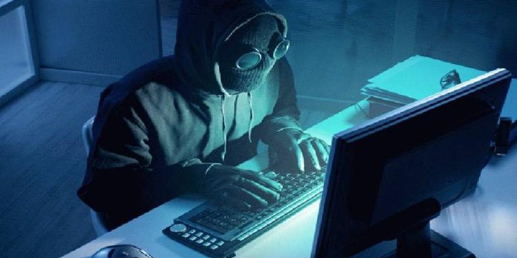 صينيون يخترقون البريد الإلكتروني للسفير الأمريكي في بكين