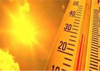 الأرصاد الجوية تكشف عن أسباب ارتفاع درجات الحرارة والرطوبة