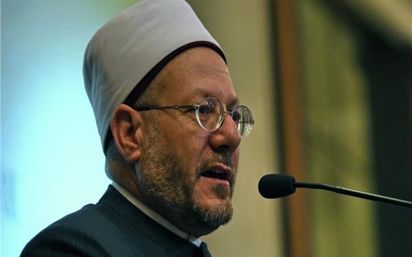 مفتي الجمهورية يستنكر بشدة تكرار حرق المصحف في السويد