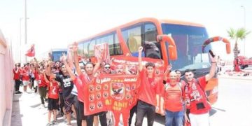 جماهير الأهلي تتجه إلى الإسكندرية لدعم فريقها أمام المصري