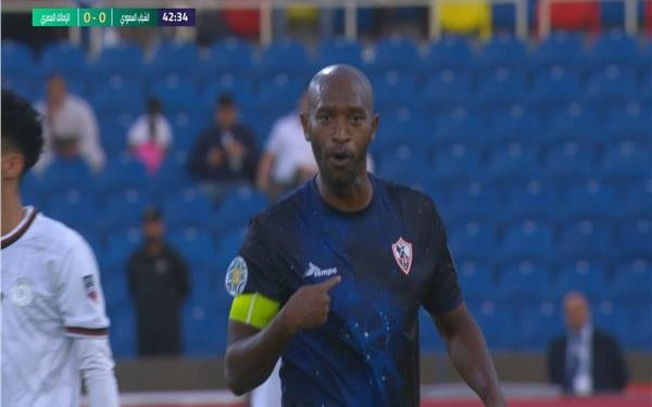 شيكابالا لحكم مباراة الشباب السعودي منفعلاً : لو عايزين تكسبوهم نخرج | فيديو