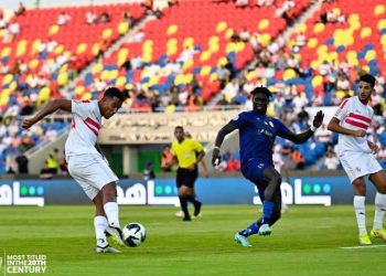 انطلاق مباراة الزمالك والشباب السعودي في البطولة العربية