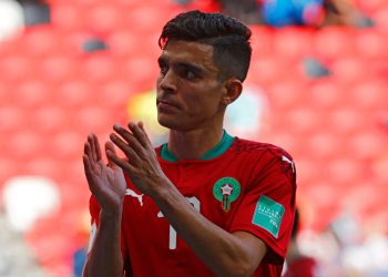 أشرف بن شرقي إلي أين ؟ الزمالك يدرس وبيراميدز يتراجع والاهلي يرفض