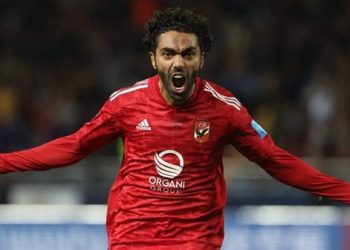 الأهلي يباغت الزمالك بهدف صاروخي لـ حسين الشحات في القمة 126