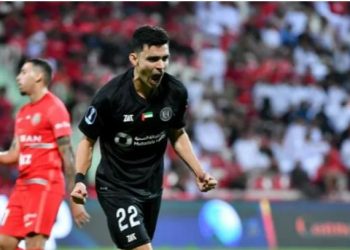 لن يعود .. حقيقة إنضمام  أشرف بن شرقي للزمالك في الصيف