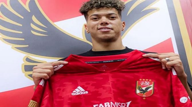 ميدو يكشف حقيقة بند إعادة البيع في عقد إمام عاشور للاهلي