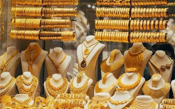 تعرف علي أسباب إرتفاع أسعار الذهب