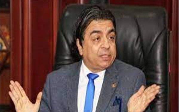 عميد معهد القلب السابق: الحزن يكسر عضلة القلب ويسبب في شلل