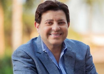 هاني شاكر يكشف موعد عودتة للتمثيل