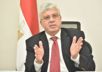 أيمن عاشور: 19 ألف طالبًا سجلوا فى المرحلة الأولى للقبول بالجامعات