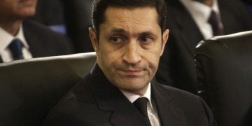 بعد تويتة كشري أبو طارق ..علاء مبارك يسخر من جديد