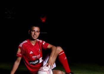 موسيقار الاهلي يواصل استعداداته قبل الانضمام  للفريق |صور