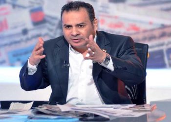 جابر القرموطي يفاجئ الخط الساخن لهيئة الدواء للتأكد من فاعلية الخدمة