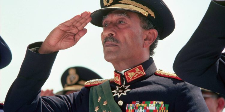 يوسف القعيد: هيكل لم يمنح السادات حقه فيما يتعلق بنصر أكتوبر لأنه بشر