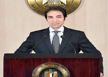 بسام راضي يكشف تداعيات قرار إسقاط إيطاليا 100 مليون دولار من ديون مصر| فيديو