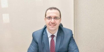 وليد عباس يشيد بجهود الدولة ووزارة الإسكان والمطورين للارتقاء بالقطاع العقاري