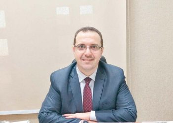 وليد عباس “بوابة خدمات المستثمرين لدعم الاستثمار وتيسير الإجراءات”