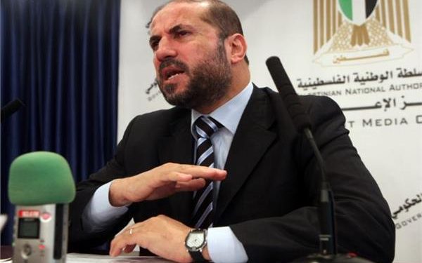 مستشار الرئيس الفلسطيني: لا مجال للتهدئة مع استمرار الاعتداءات الإسرائيلية