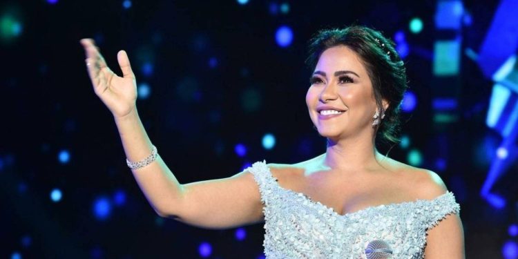 محامي شيرين: خسرت مليون دولار من سرقة حساباتها ع السوشيال