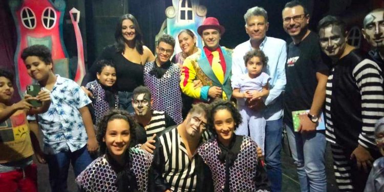   عرض مسرحية مغامرات_جيمو بمسرح الشمس بالحديقة الدولية بمدينة نصر | صور 