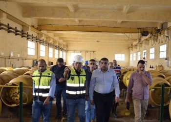 رئيس  تنمية الشيخ زايد يلتقي سكان مشروع “جنة 2” ويتفقد محطة تنقية مياه الشرب |صور